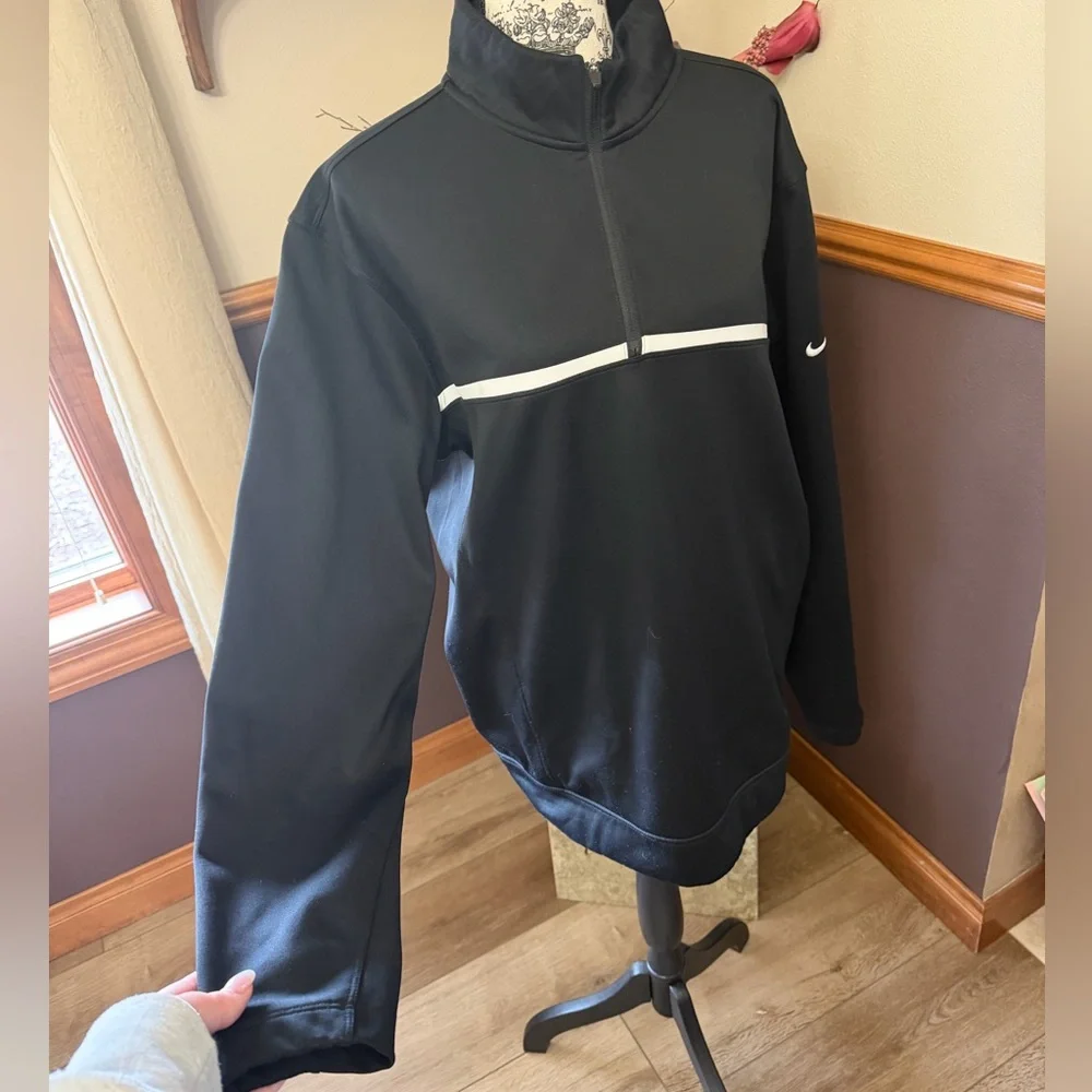Nike Men’s Golf Standard Therma Fit Zip Pullover - Picture 3 of 7